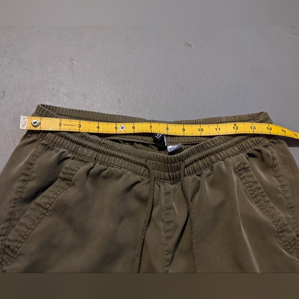 H&M Olive Green Joggers - Picture 8 of 11